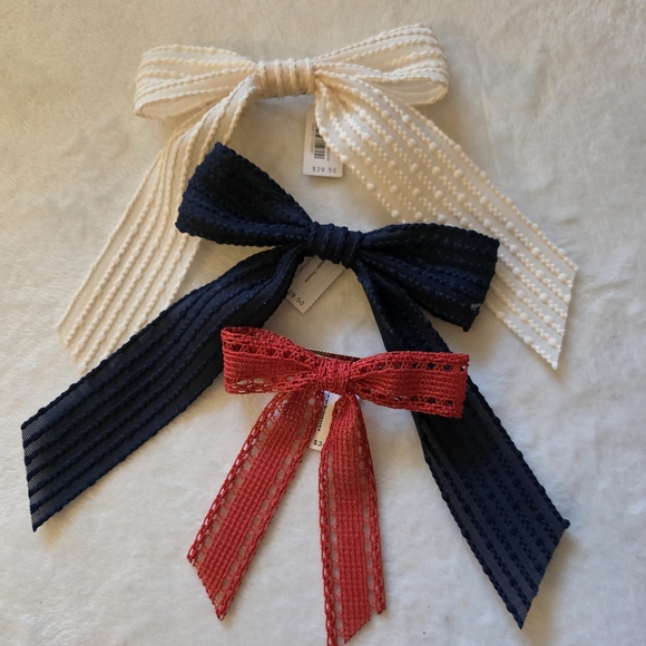 Red, Cream And Navy Hair Bows - Picture 1 of 8